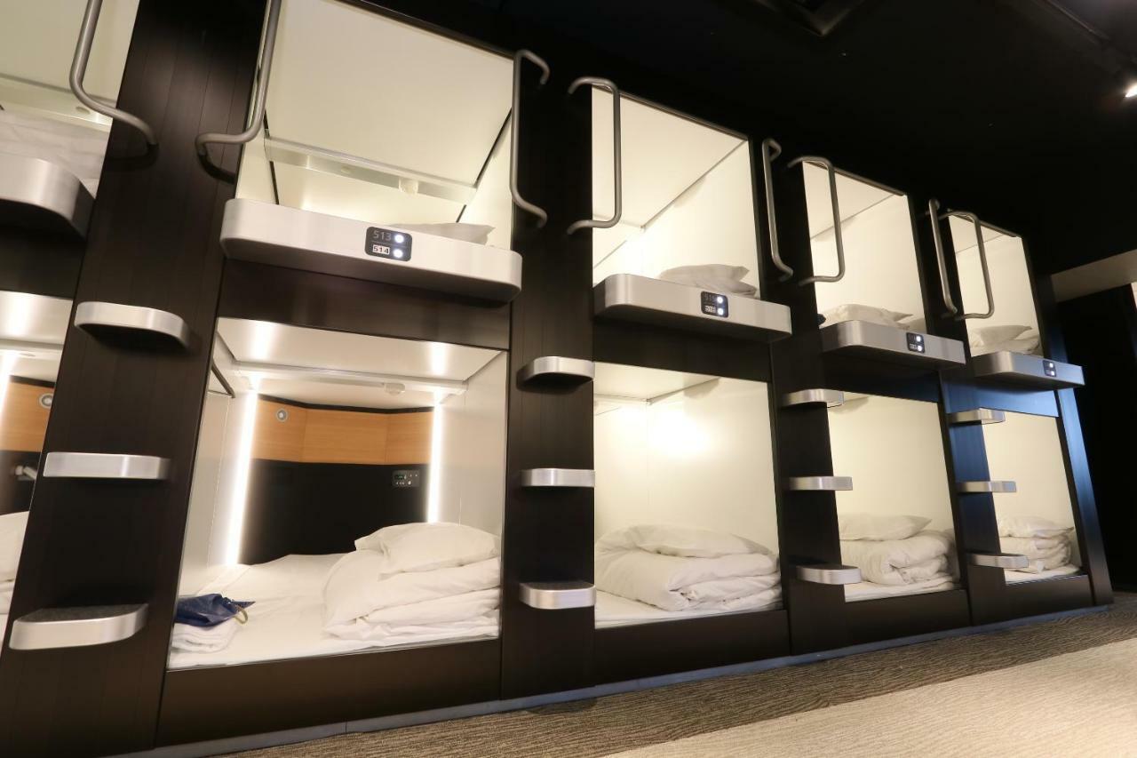 Business Capsule Lightning Asakusa Kapselhotel *
